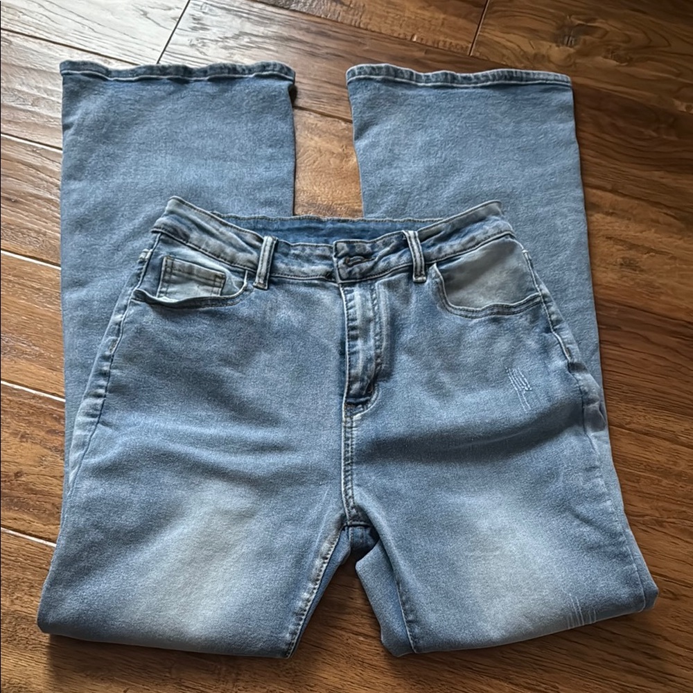 Women’s Blue Jeans